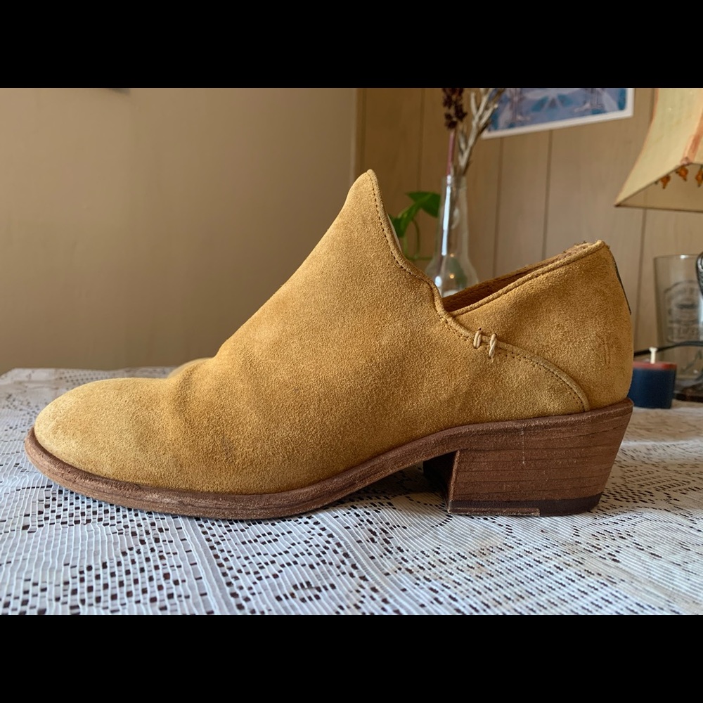 Frye Carson Shootie Brown Suede (ankle boots)